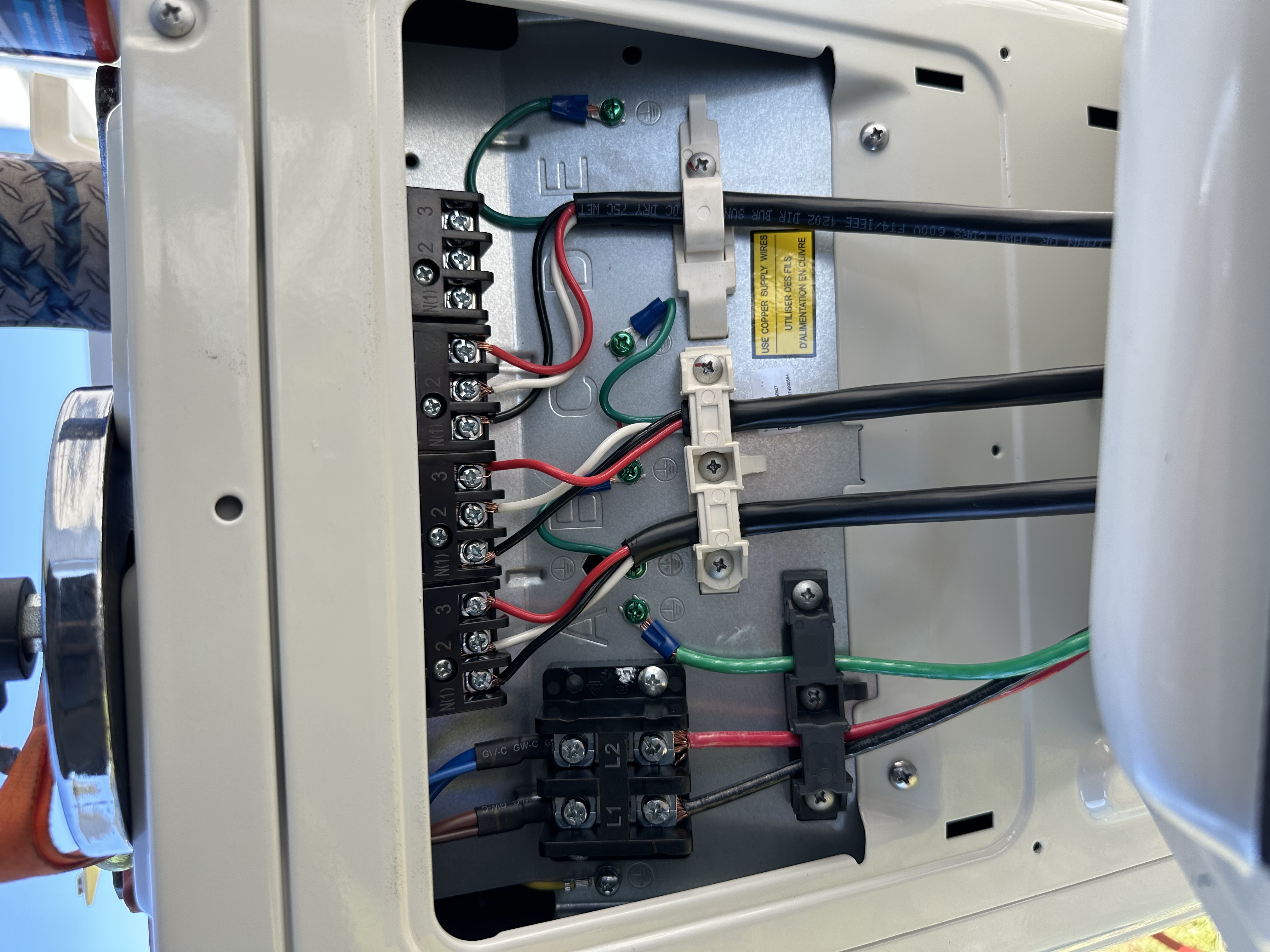 How Long Does an AC Unit Last in Florida? Life Expectancy Guide